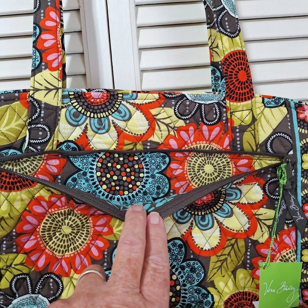 Vera Bradley Make a Change Baby Bag Flower Shower Floral Quilted Diaper Bag NEW